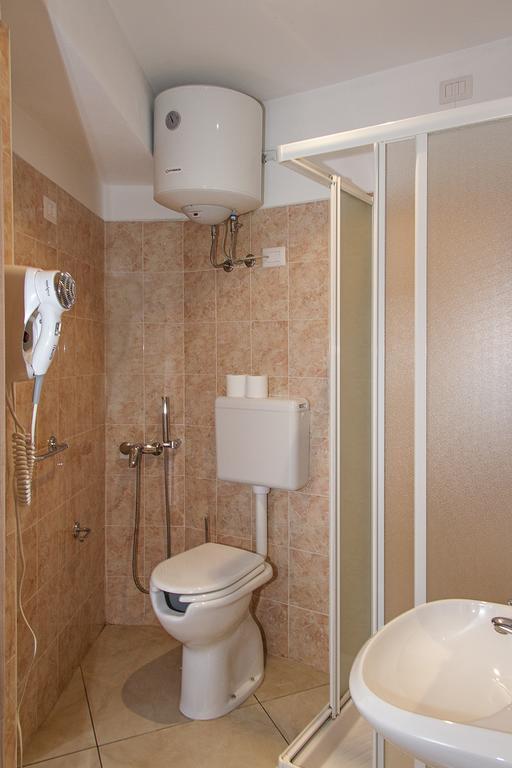 Suite Tower Bergamo Ruang foto