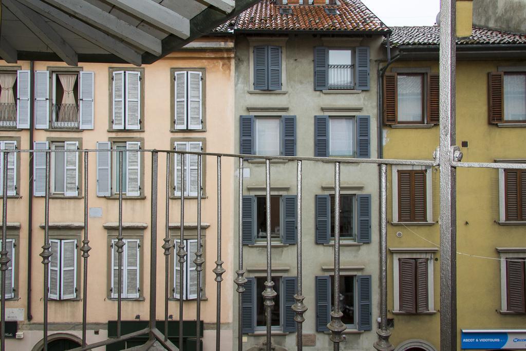 Suite Tower Bergamo Ruang foto
